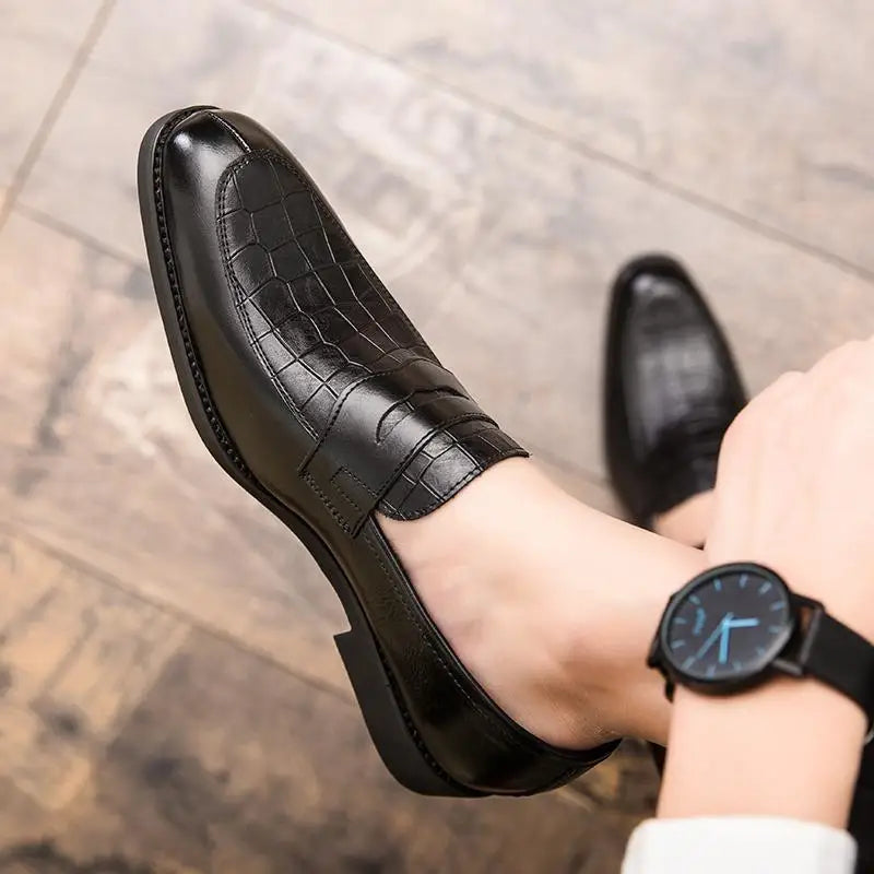 Men's New Styles Casual Fancy Leather Shoes Italy Occasion Hot Selling Products Slip-On Closure Flat Design for Autumn Season