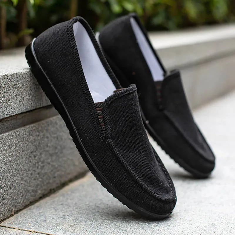 New Men Loafers Shoes Brand Fashion Soft Man Moccasins Loafers Canvas Slip-On Casual Shoes Men Outdoor Walking Men Footwear