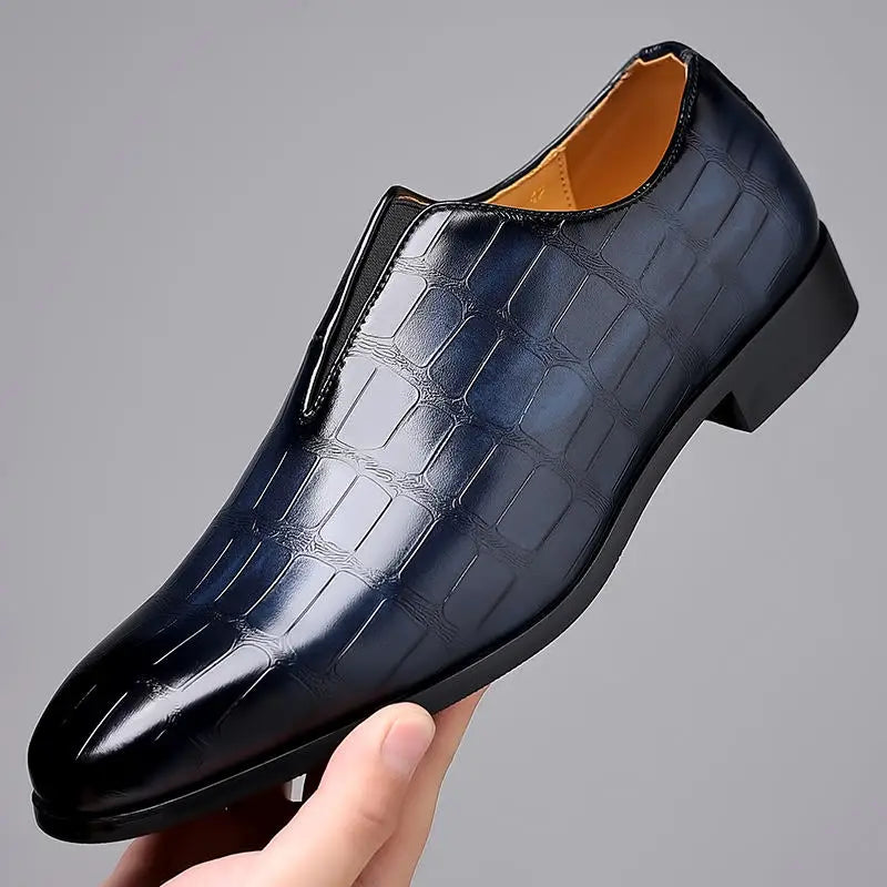 2024 Drop Shipping Men's Breathable British Style Business Shoes Fashion Classic Men Dress Black Leather Flat Shoes