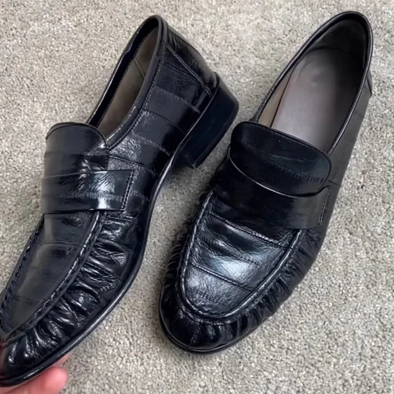 Loafers Woman Schoenen Dames Luxury 2025 Vintage Pleated Casual Single Shoes Commuting British-style Small leather Shoes Manual