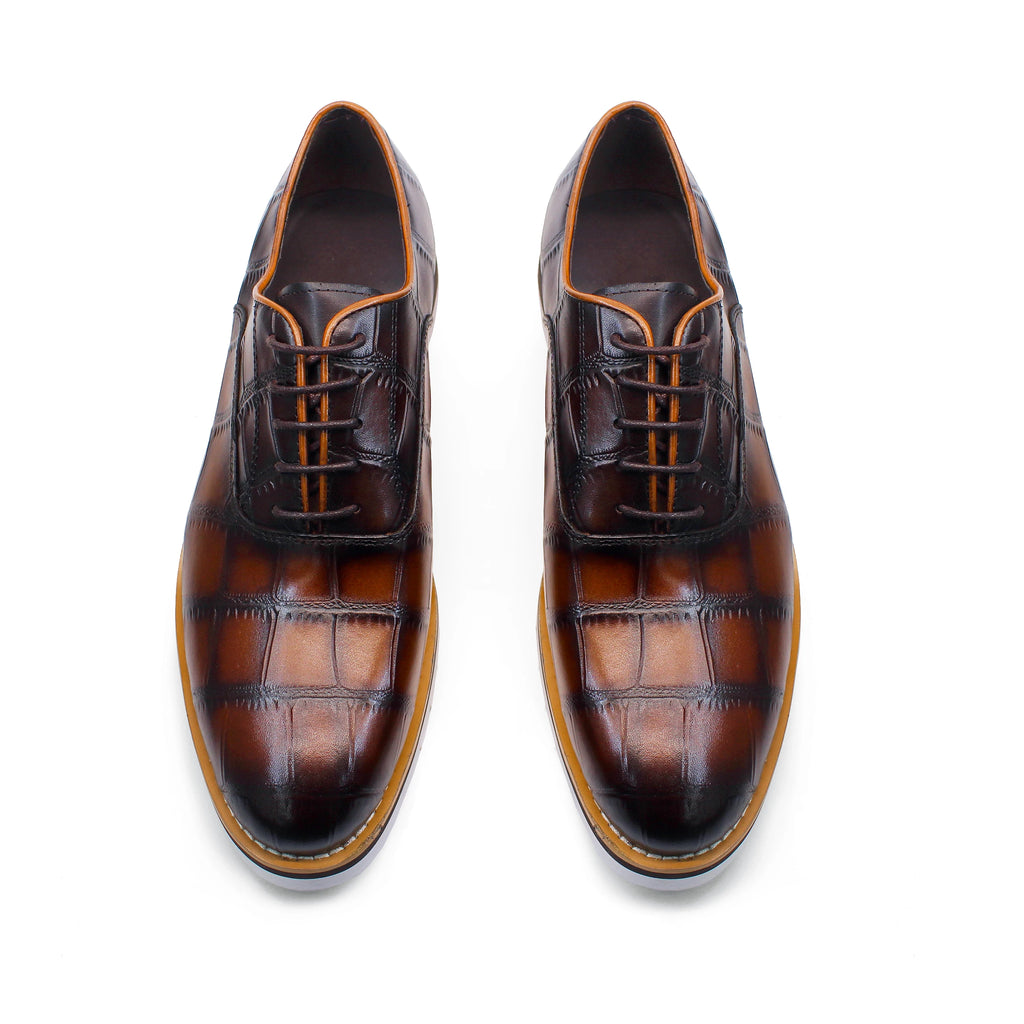 New Men's Business Leather Shoes Fashion Summer Lace-Up Blue Black Hand Carved Wedding Shoes Office Oxford Shoes