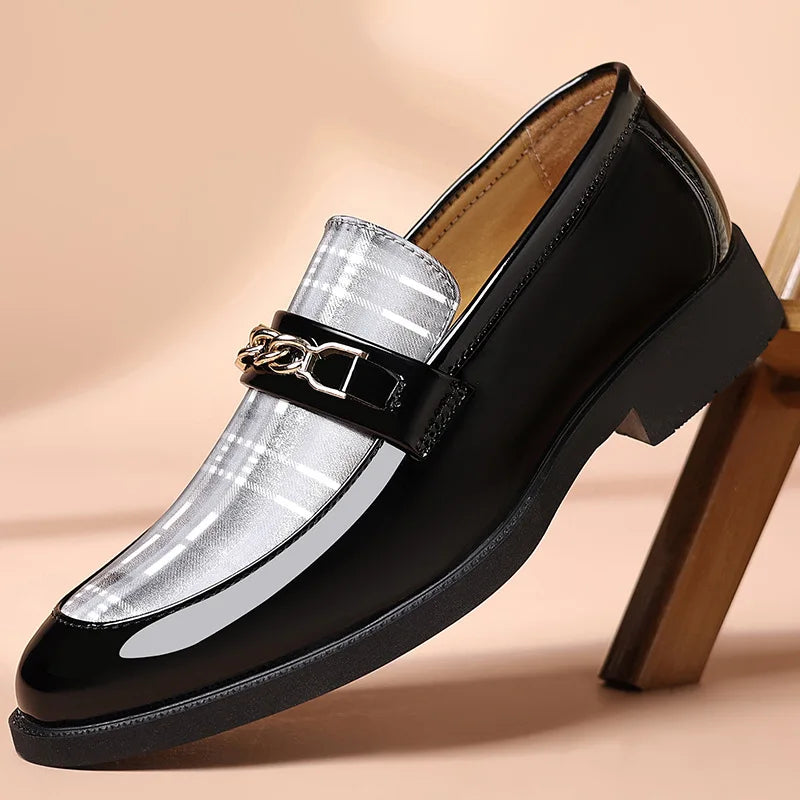 White Men's Dress Shoes Pointed Toe Oxfords Classic Business Men Leather Shoes Slip on Wedding Casual Shoes  Comfortable Loafers