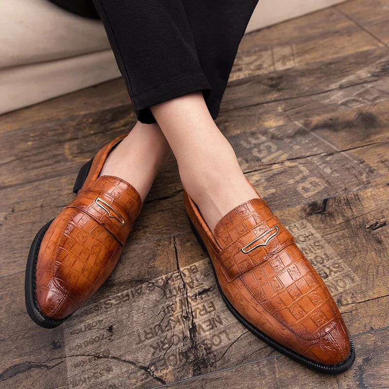 Brand Office Business Low Shoes Mens Fashion Soft Moccasins Men Loafers Quality Leather Shoes Soft Sole Comfort Men Driving Shoe