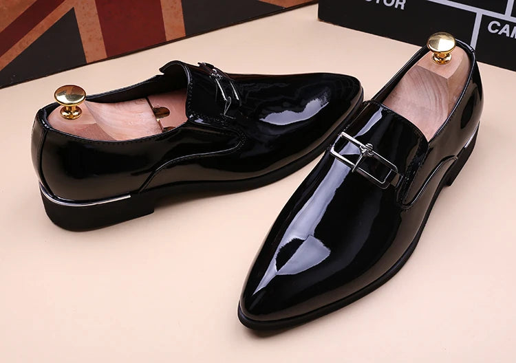 mens fashion wedding party dress patent leather shoes black red slip-on pointed toe shoe designer summer loafers trendy footwear