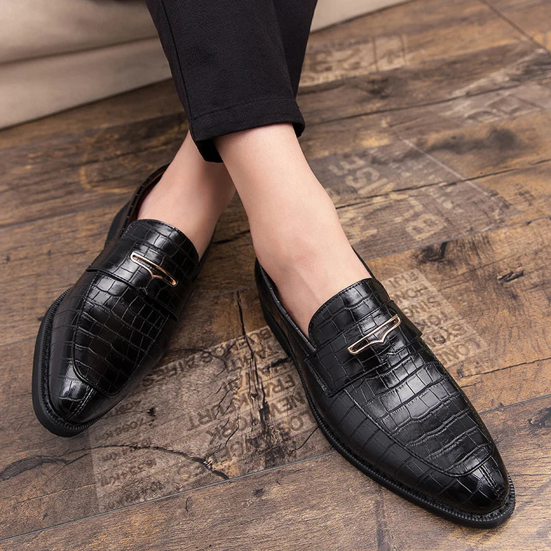 Brand Office Business Low Shoes Mens Fashion Soft Moccasins Men Loafers Quality Leather Shoes Soft Sole Comfort Men Driving Shoe