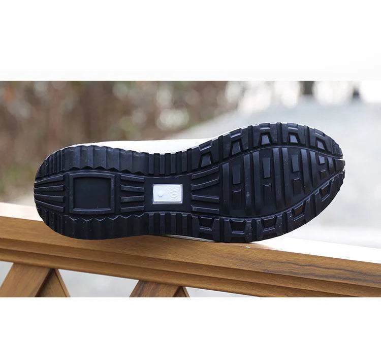 2025 New Men's Sneakers Retro running Shoes for men Thick Bottom patchwork male Sports shoes Trendy Sneakers male Zapatos Hombre