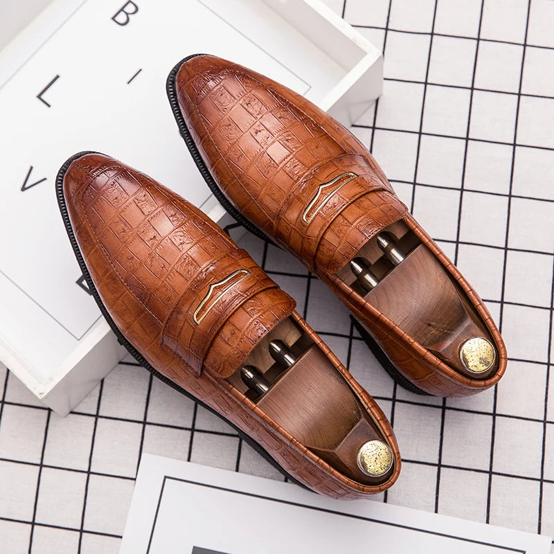Brand Office Business Low Shoes Mens Fashion Soft Moccasins Men Loafers Quality Leather Shoes Soft Sole Comfort Men Driving Shoe