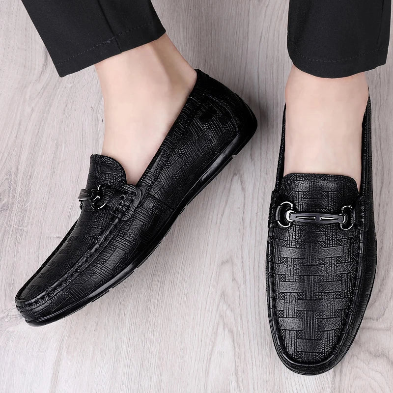 2022 New Black Loafers Men's Leather High Quality Designer Men's Shoes Leather Shoes Soft Sole Comfortable Casual Shoes Moccasin