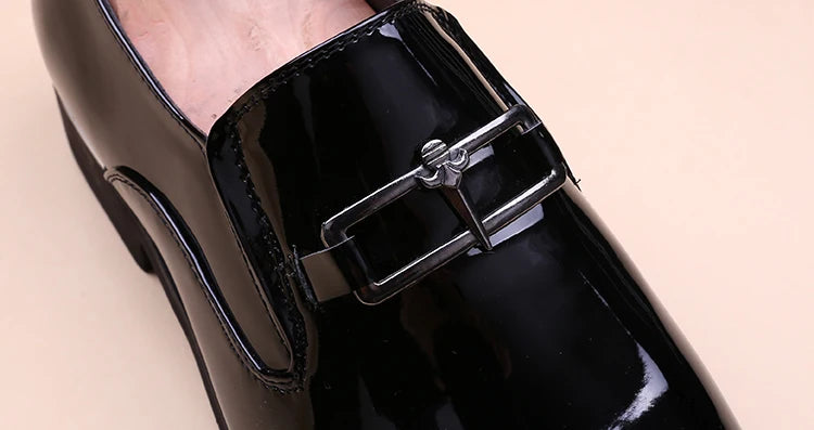 mens fashion wedding party dress patent leather shoes black red slip-on pointed toe shoe designer summer loafers trendy footwear